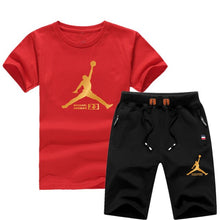 Load image into Gallery viewer, Jordan Baskılı Erkek Spor Tshirt Set-Kırmızı ve Siyah