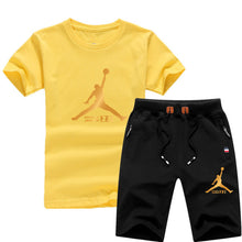 Load image into Gallery viewer, Jordan Baskılı Erkek Spor Tshirt Set-Kırmızı ve Siyah